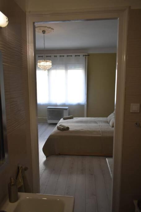 Kenyelmes Lakas Jo Helyen Apartment Budapest Luaran gambar
