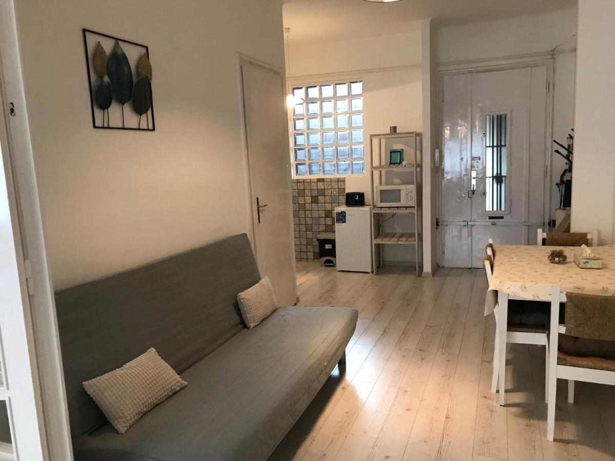 Kenyelmes Lakas Jo Helyen Apartment Budapest Luaran gambar